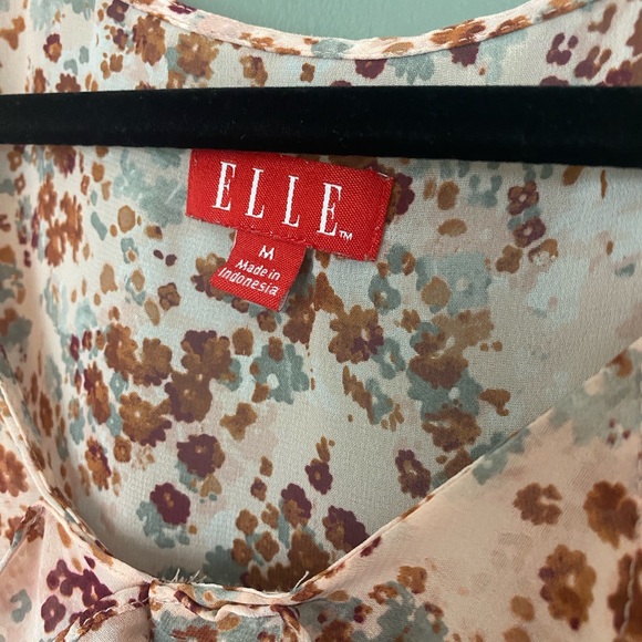 Elle - Sheer Floral Blouse - Medium - Picture 3 of 8